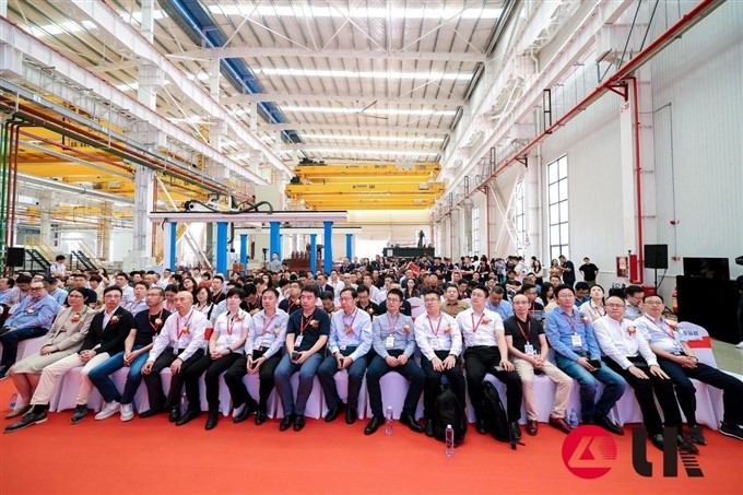 0133fbe0f9bd4b61d4cb9c0e0e1bf14c.jpg 0133fbe0f9bd4b61d4cb9c0e0e1bf14c.jpg