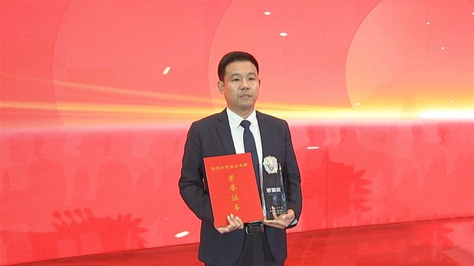 df097a70be4c6f0afaff3472a8b2f524.jpg df097a70be4c6f0afaff3472a8b2f524.jpg