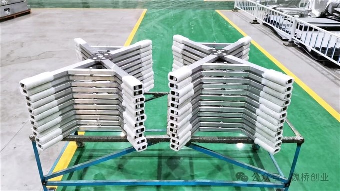 394b8bf89aede004f767651e0c29f10c.jpg 394b8bf89aede004f767651e0c29f10c.jpg