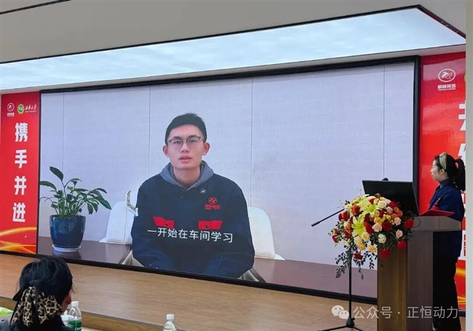 fcbdd6abb87a95ae4cff081a93d4734a.jpg fcbdd6abb87a95ae4cff081a93d4734a.jpg