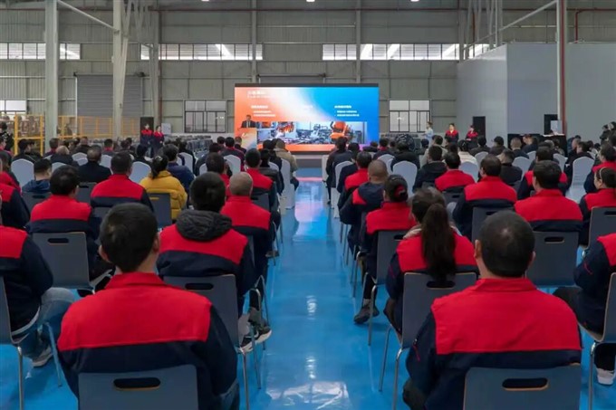 bc022ff62e02e5f441569cdd33b3ea13.jpg bc022ff62e02e5f441569cdd33b3ea13.jpg